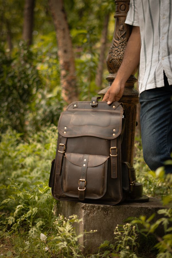 Satchel And Fable Vintage Full Grain 21 Inch Leather Laptop  display picture 1